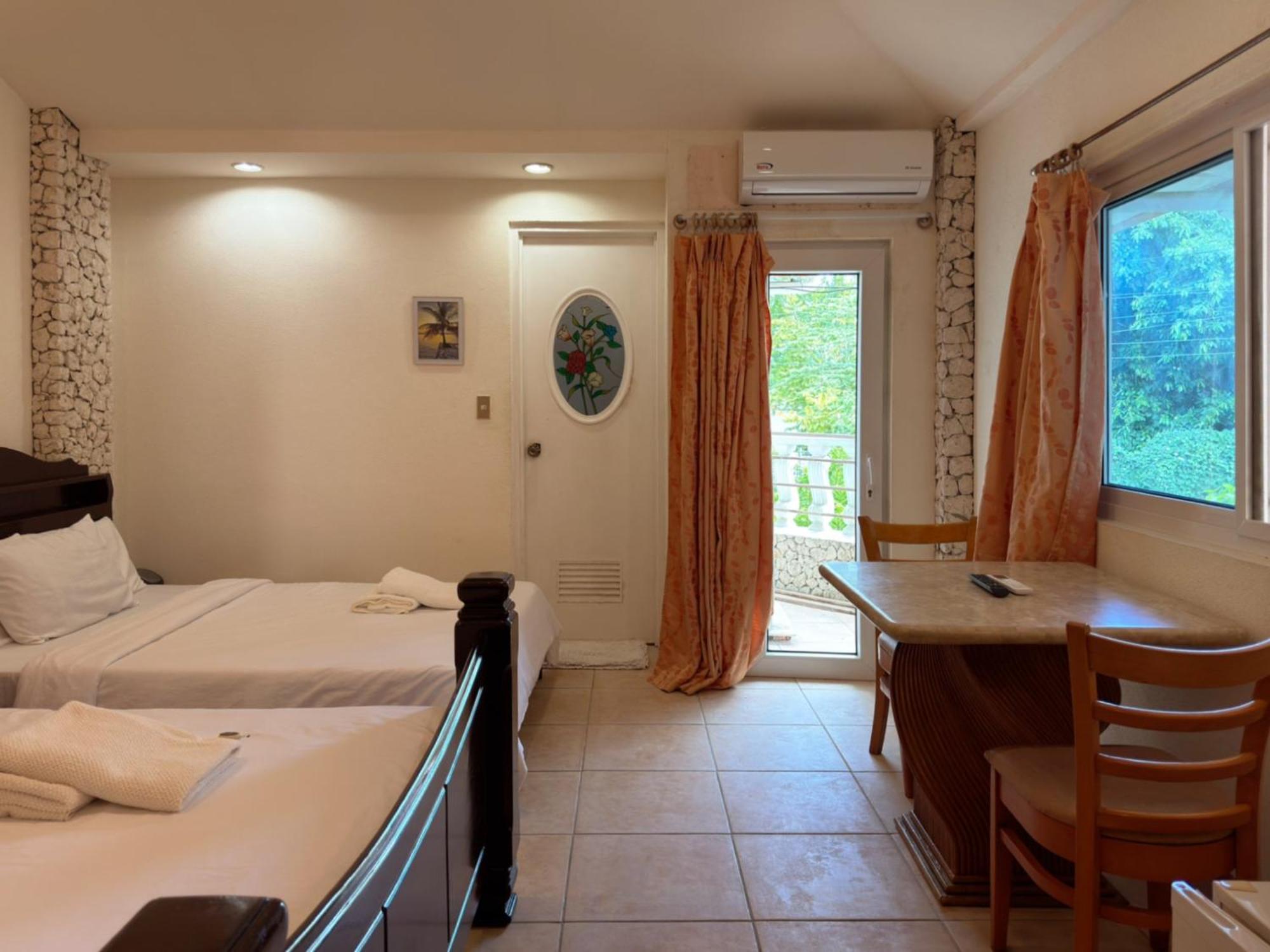 Sunset Beach Resort Moalboal Exterior foto