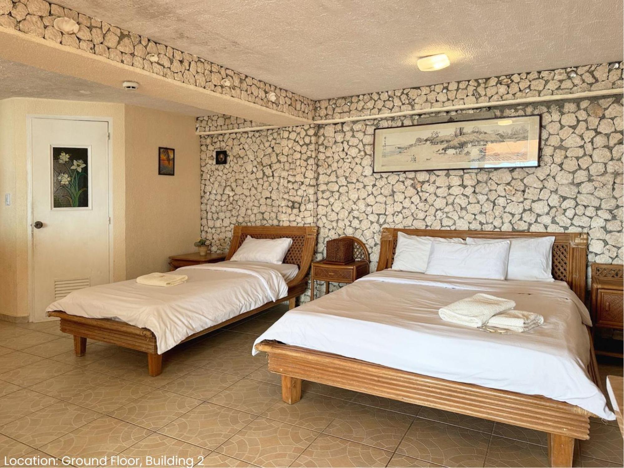 Sunset Beach Resort Moalboal Exterior foto